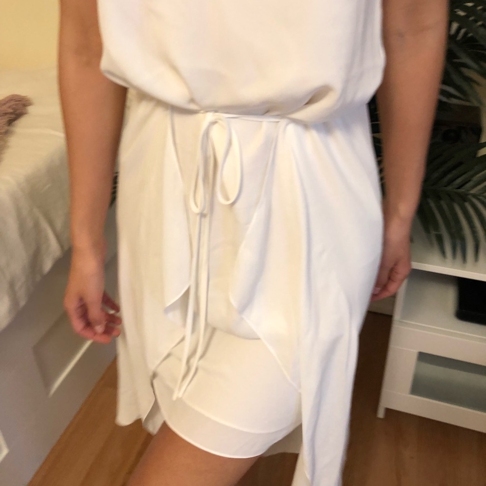 bcbg white midi dress BCBG Sweetheart Neck Sleeveless Scuba Crepe Sheath Midi Dress